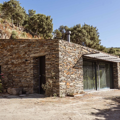 casa-rochedo